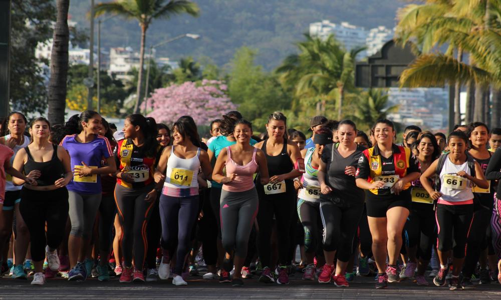 Reúne carrera recreativa a más de 300 participantes