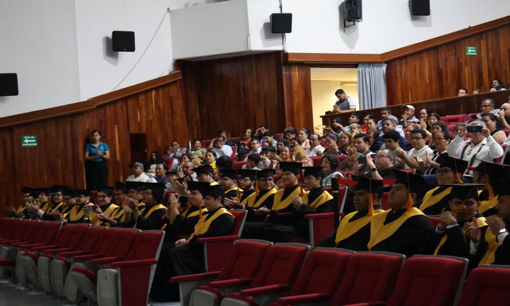 Doble Graduación; orgullosos se gradúan Ingenieros en Telemática y Videojuegos