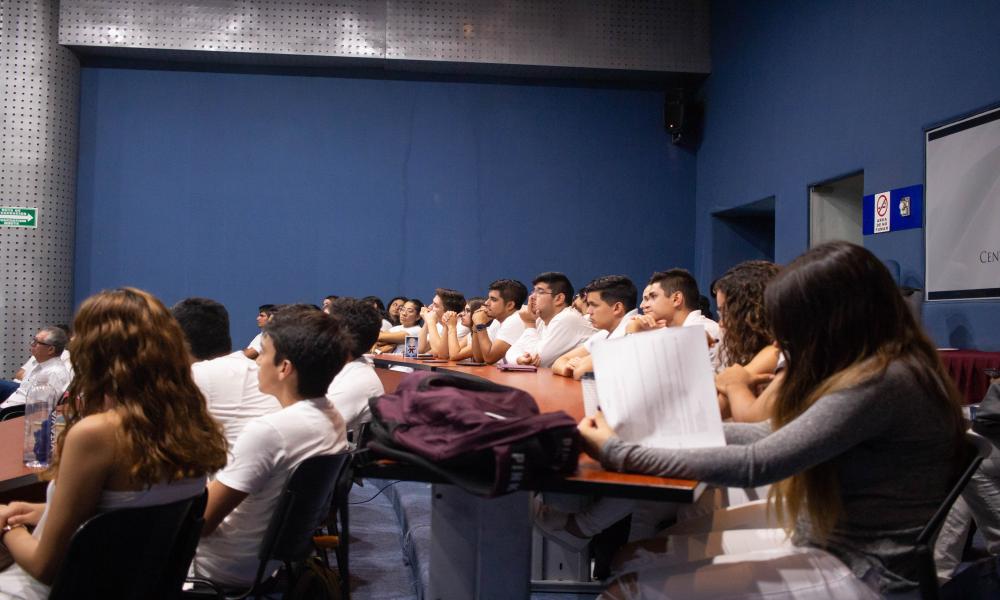 Caravana Cannábica 2018 llega al CUCosta.