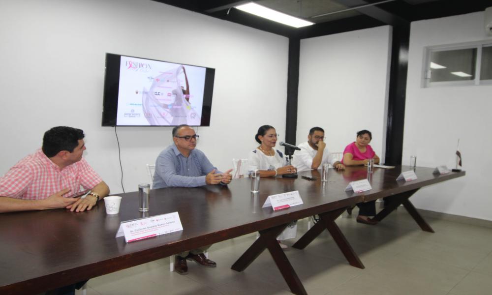 “Fashion Pink Care”, pasarela con causa para cirugías de reconstrucción mamaria en Puerto Vallarta