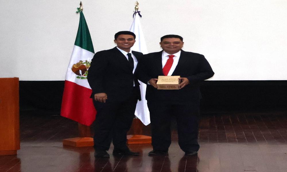 Egresan 36 estudiantes de la XXXIX Generación de la Licenciatura en Ingeniería Civil