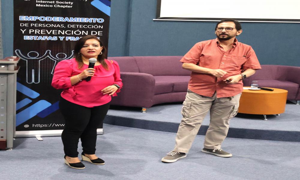 Impartió el Dr. Jeffry Steven Fernández curso sobre “Riesgo y Amenazas en Internet”