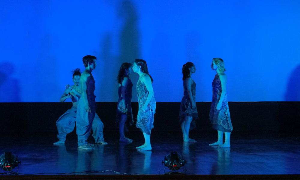 Cautiva estreno mundial de danza contemporánea en CUCosta