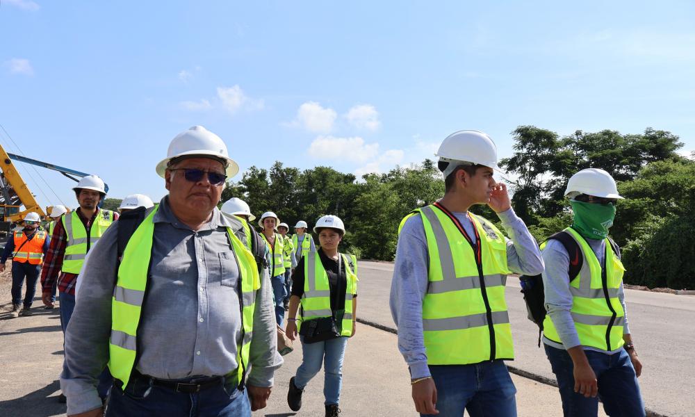 Estudiantes de Arquitectura realizan proyecto en base a la obra de la terminal 2 del Aeropuerto Internacional de Puerto Vallarta