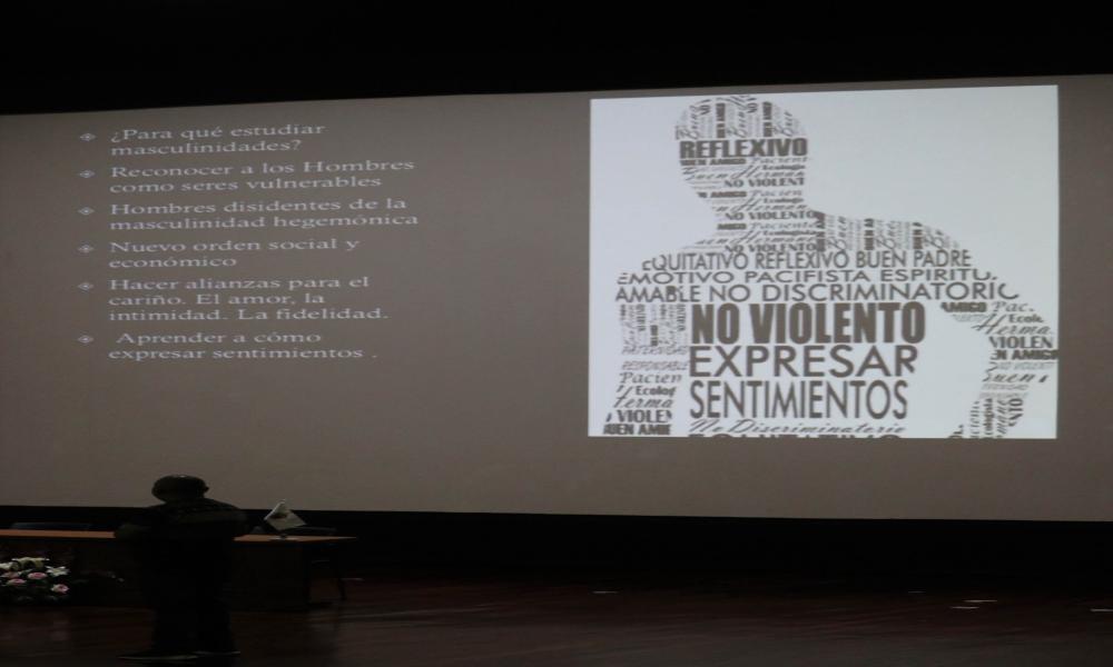 En el CUCosta Impartieron Conferencia “Masculinidad ¿Para Qué”