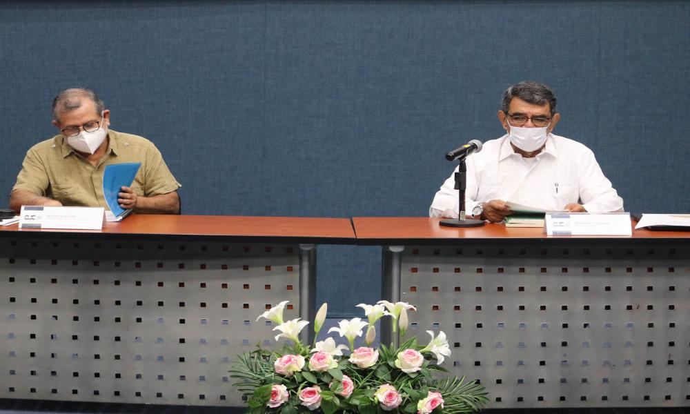 CUCosta recibió el dictamen de re acreditación de la Licenciatura en Biología