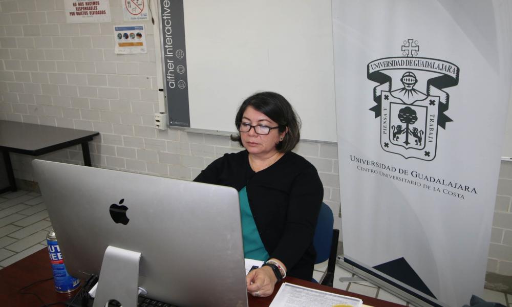 Fomentan el quehacer de investigación entre alumnos del CUCosta