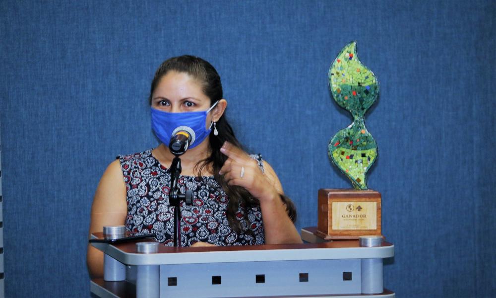 Entregan presea a ganadores de “Premios Latinoamérica Verde 2021