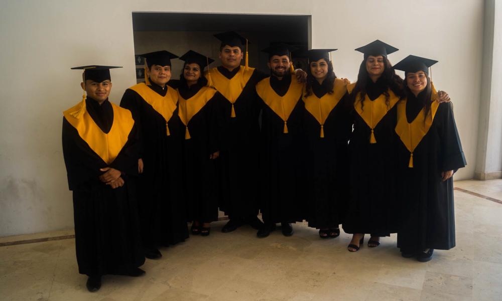Egresó la XVII Generación de Licenciados en Biología de CUCosta