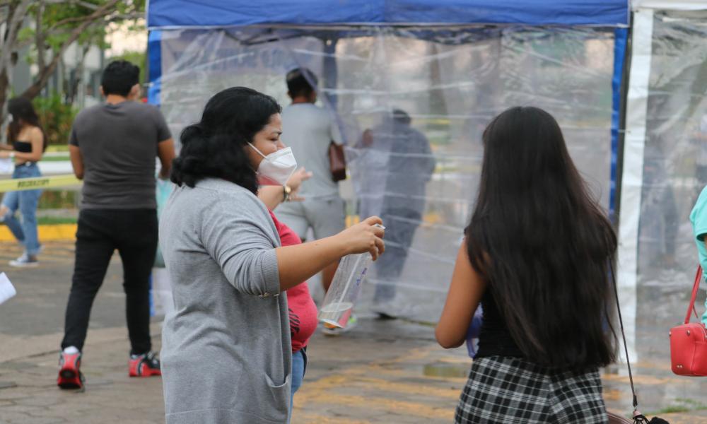 Realizan examen de admisión 1,590 aspirantes de 7 carreras en CUCosta