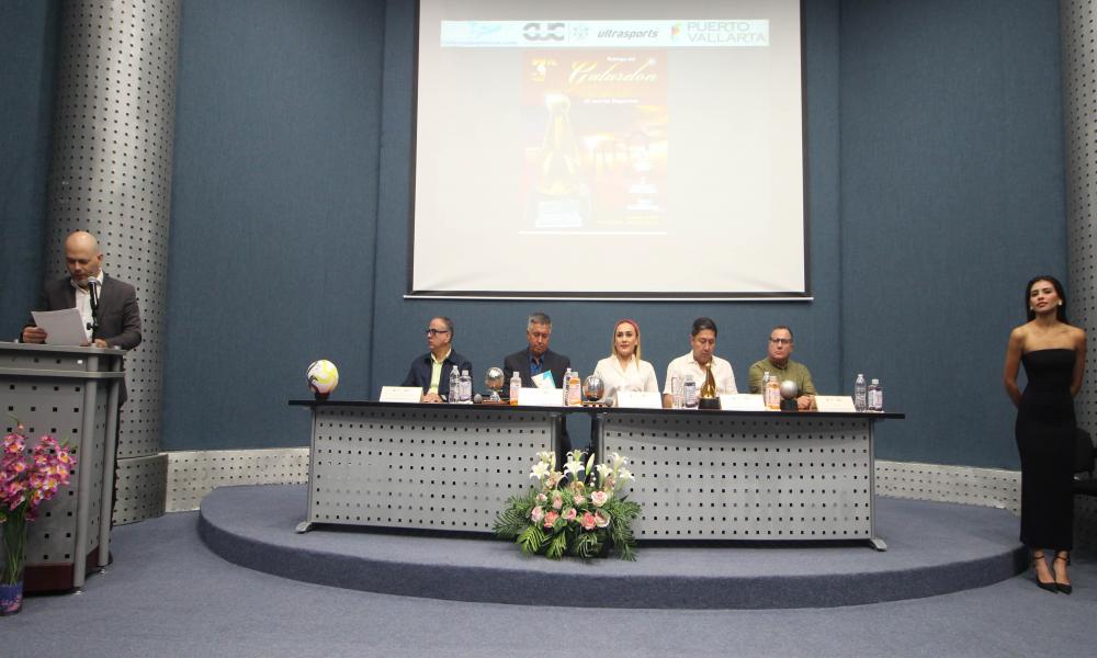 Estudiantes del CUCosta encabezan la lista de la “3ra. entrega del Galardón al Mérito Deportivo 2024 “Carlitos Contreras”