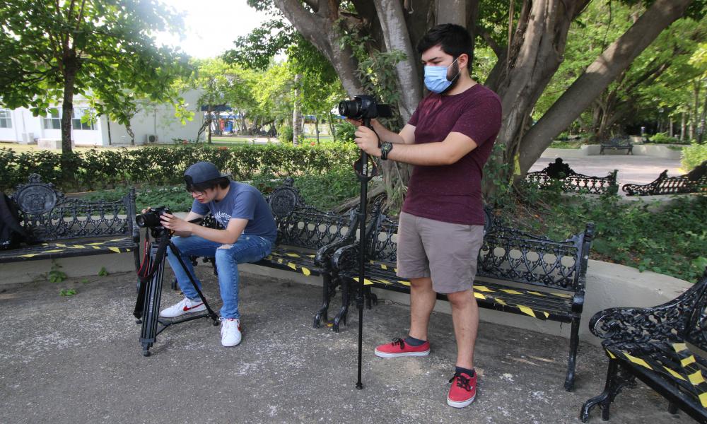 Regresa comunidad universitaria del CUCosta a prácticas en laboratorios y talleres