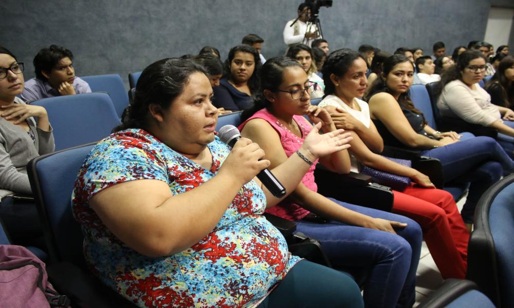 En el CUCosta Conmemoraron “Día Internacional de la Mujer” con el Panel “Medidas Contra la Alerta de Género”