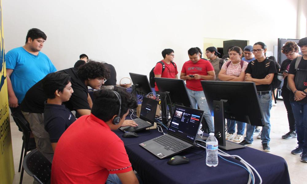 Comunidad CUCosta celebró “Semana Mundial del Espacio 2023”