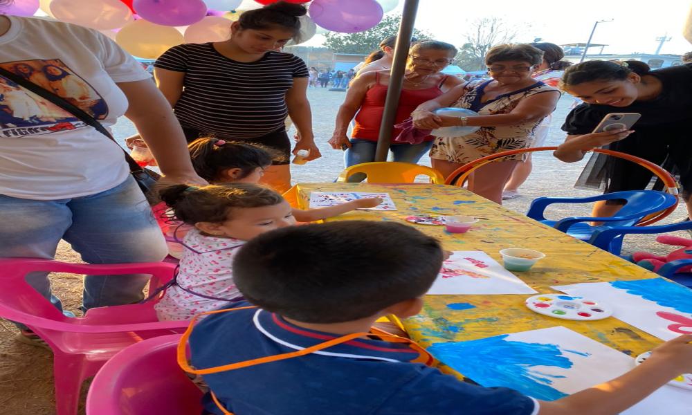 El Festival por la Niñez y Juguetón PV motiva sonrisas y alegría gracias a CUCosta y Rotarac Vallarta Centro