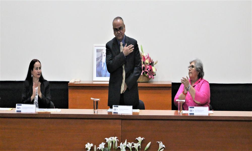 Se titulan 14 egresados de la XLIX Generación Abogados “Mtra. María Elena Sandoval”