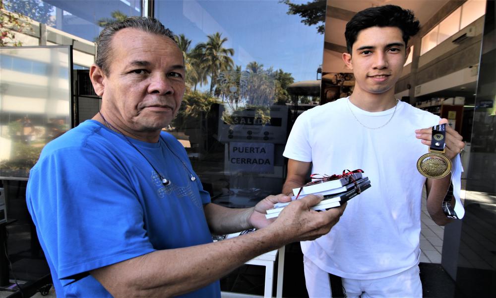 Exitosa convocatoria al Torneo de Ajedrez que a la vez fomenta la lectura