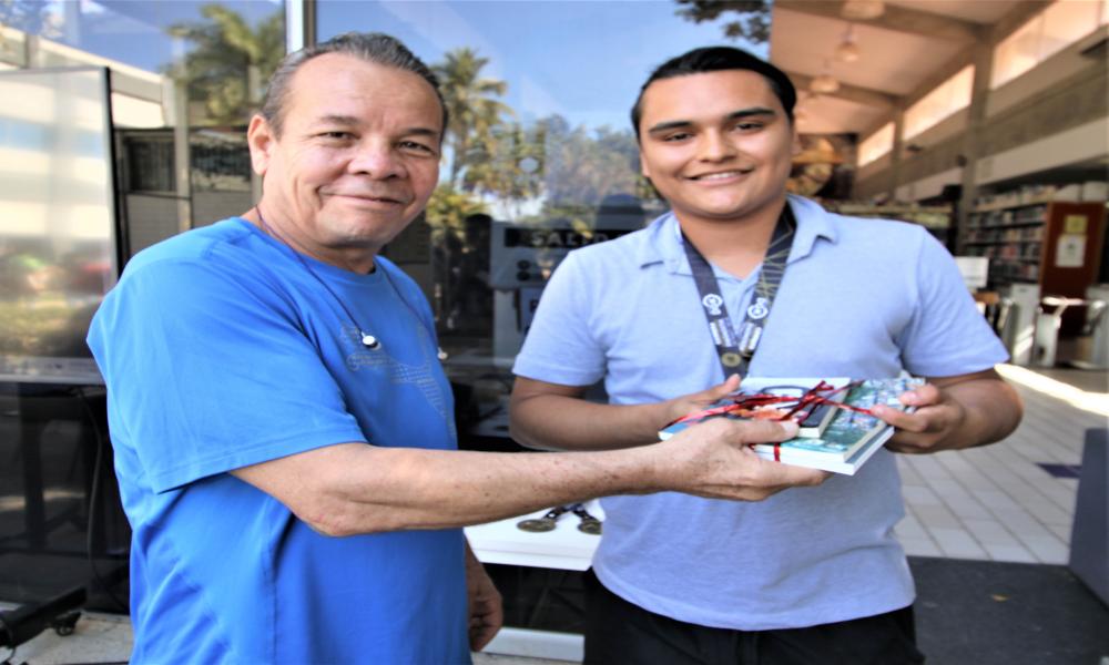 Exitosa convocatoria al Torneo de Ajedrez que a la vez fomenta la lectura