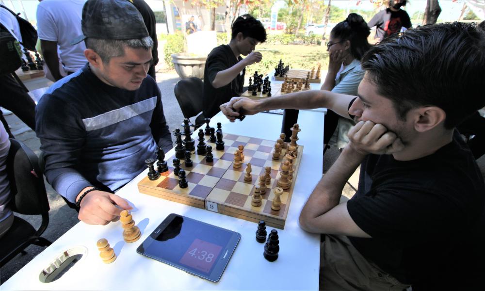 Exitosa convocatoria al Torneo de Ajedrez que a la vez fomenta la lectura