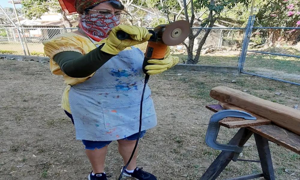 CUCosta es invitado especial en el Simposio Internacional de Escultura en Madera