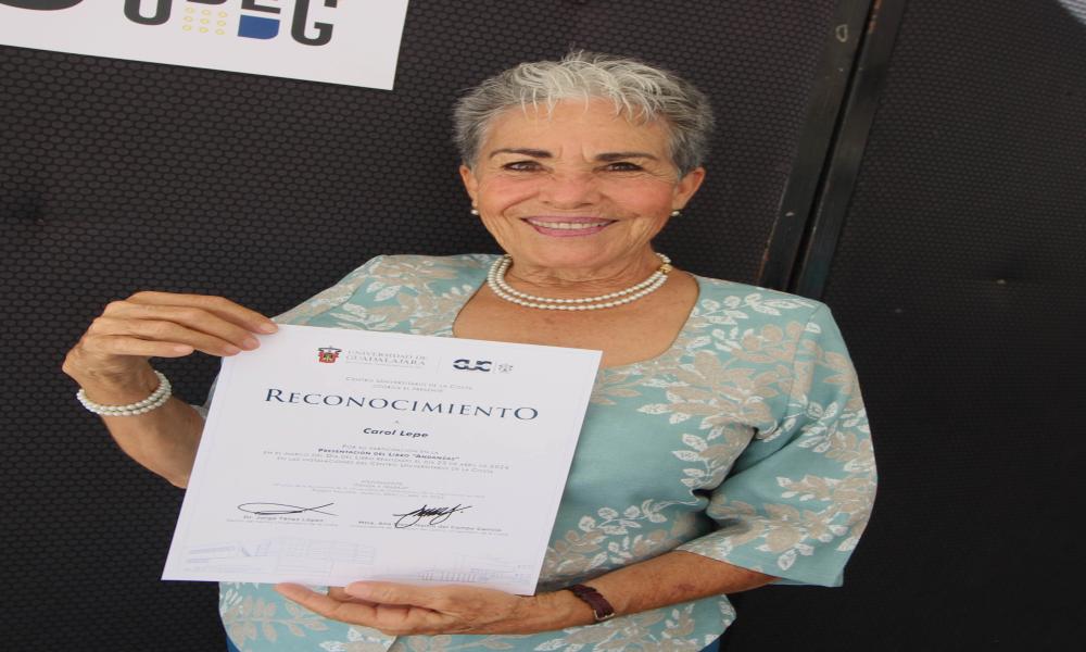 Conmemora CUCosta el Día Internacional del Libro con la lectura de antología poética “Andanzas”