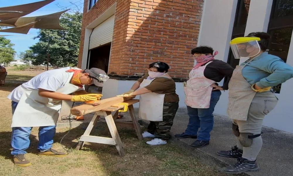 CUCosta es invitado especial en el Simposio Internacional de Escultura en Madera