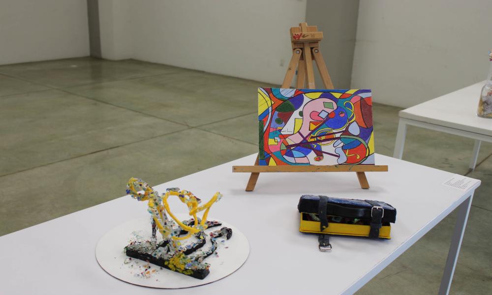 Estudiantes exponen trabajos con el respaldo de la Academia de Proyectos Artísticos