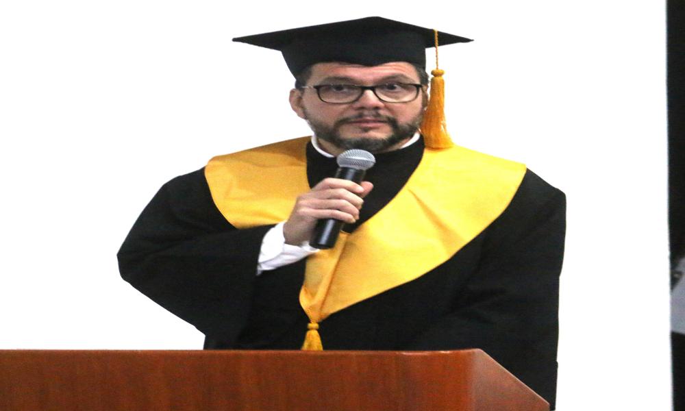 Se realiza acto académico de las carreras Artes Visuales para la Expresión Fotográfica; para la Expresión Plástica y Diseño para la Comunicación Gráfica