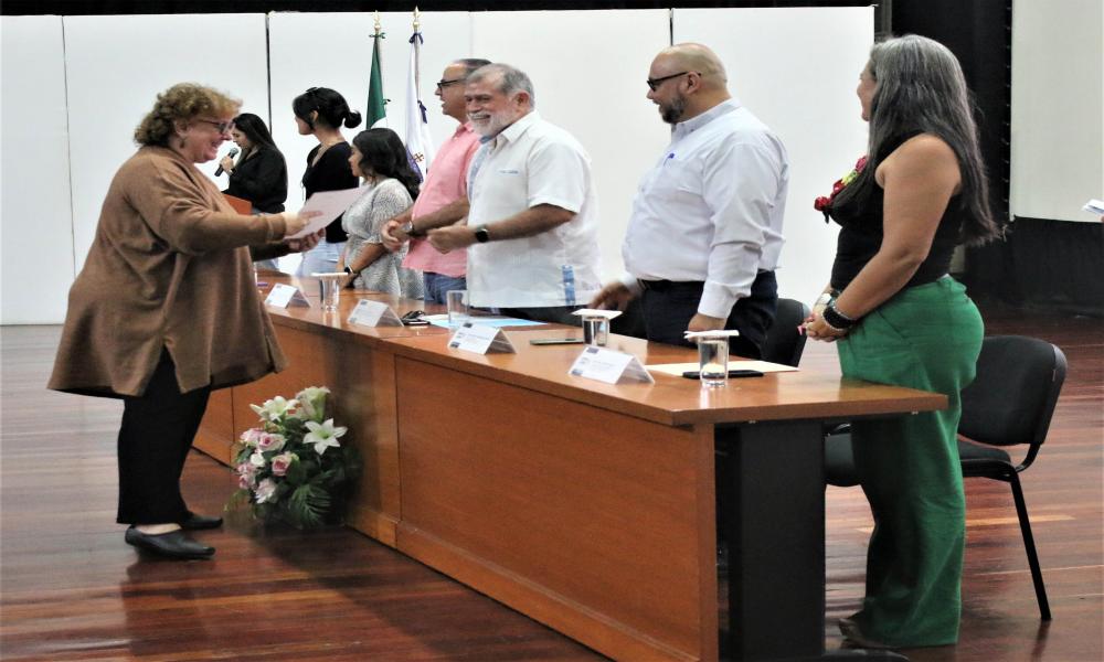 Cumple 10 años la carrera en Artes Visuales para la Expresión Plástica en CUCosta