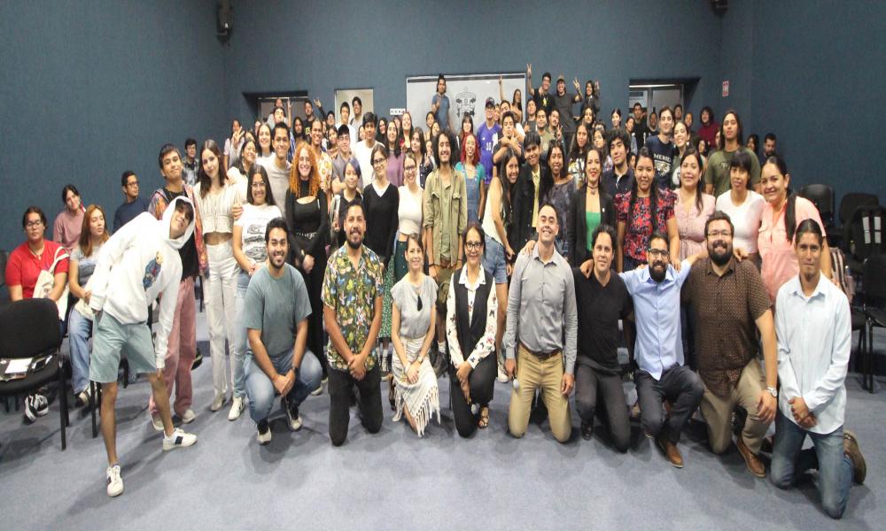 Celebran en grande el Día del “Biólogo y Bióloga” en CUCosta