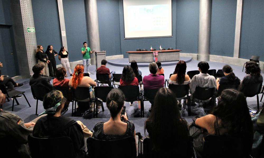 Se presentan 105 trabajos de alumnos de la Carrera de Biología