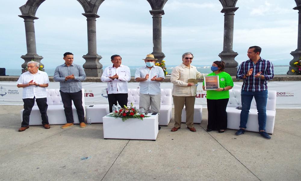 “Los Arcos de Mismaloya requieren esquema normativo para su protección” Dr. Jorge Téllez