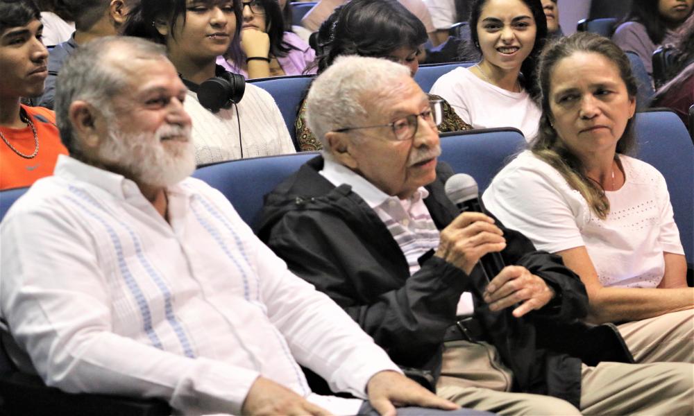 La Facultad de Ciencias de la UNAM rinde homenaje al Dr. Juan Luis Cifuentes Lemus