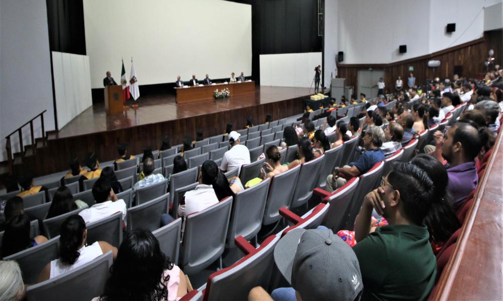 Egresa la III Generación de Lic. en Ciencias y Artes Culinarias, “Lic. César Adonis Castelo Romero”