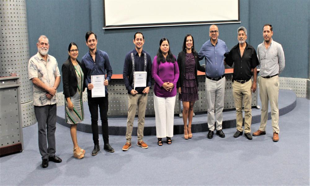 Presentan estudiantes de posgrados 16 trabajos de investigación en CUCosta