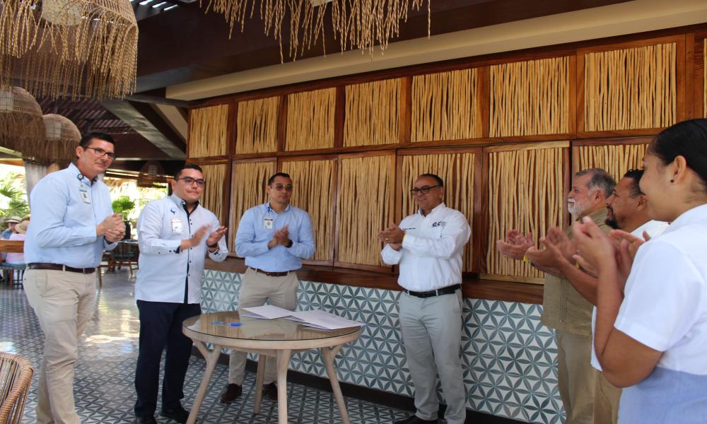 CUCosta firma convenio con Vidanta para prácticas profesionales