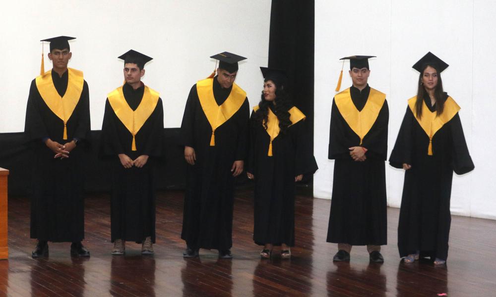 Egresa XX Generación de Lic. en Cultura Física y Deportes “Lic. Gerardo Daniel Rodríguez Pintor”