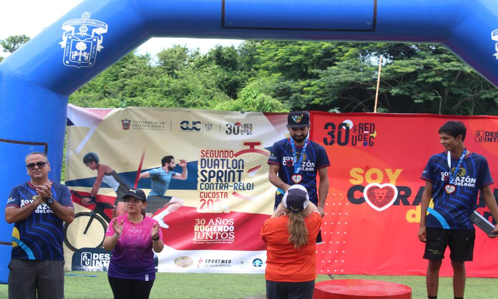 Fiesta y convivencia deportiva con el Segundo Duatlón Sprint Contrareloj CUCosta 2024.