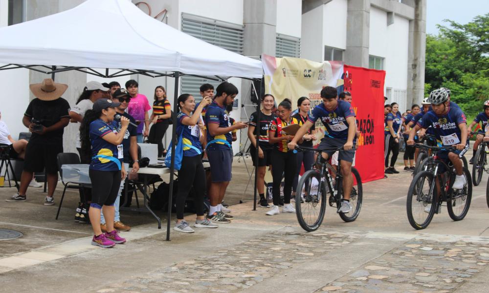 Fiesta y convivencia deportiva con el Segundo Duatlón Sprint Contrareloj CUCosta 2024.