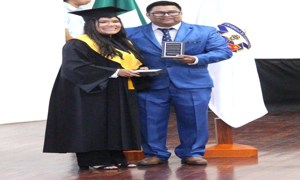 Egresaron 36 estudiantes de las Lic. en Ingeniería en Comunicación Media e Ingeniería en Computación