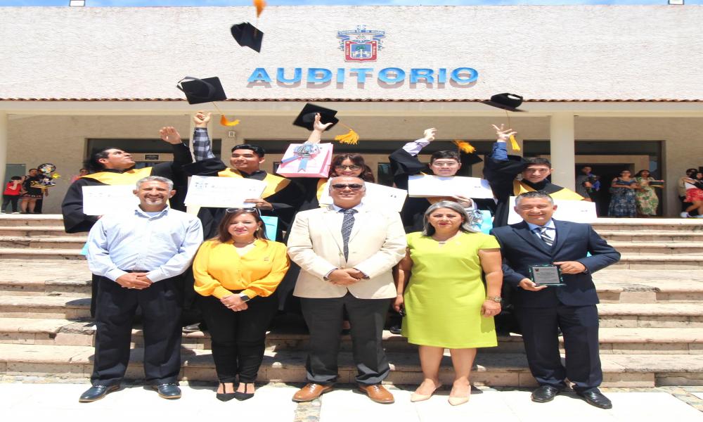 Egresaron 36 estudiantes de las Lic. en Ingeniería en Comunicación Media e Ingeniería en Computación