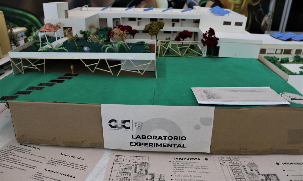 Presentan estudiantes de Arquitectura proyectos amables con el medio ambiente