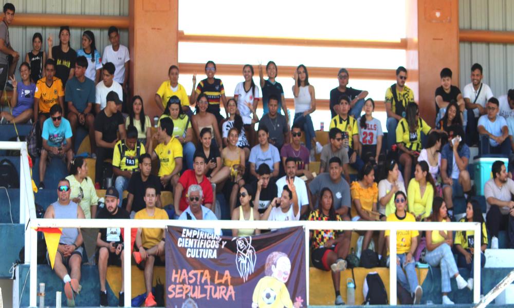 Viven una gran fiesta en la Gran Final de la Liga de Leones Negros 2024 CUCosta