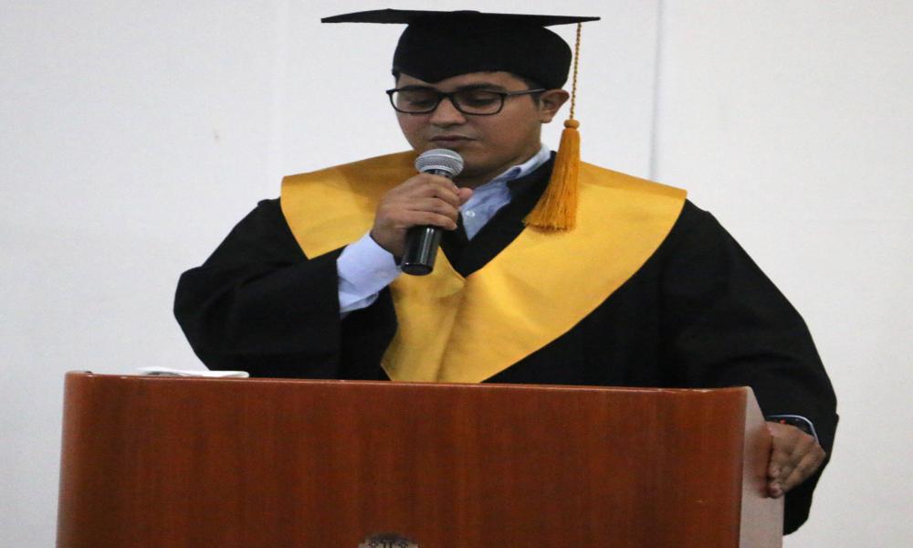 Doble Graduación en CUCosta con los ingenieros en Telemática y Videojuegos