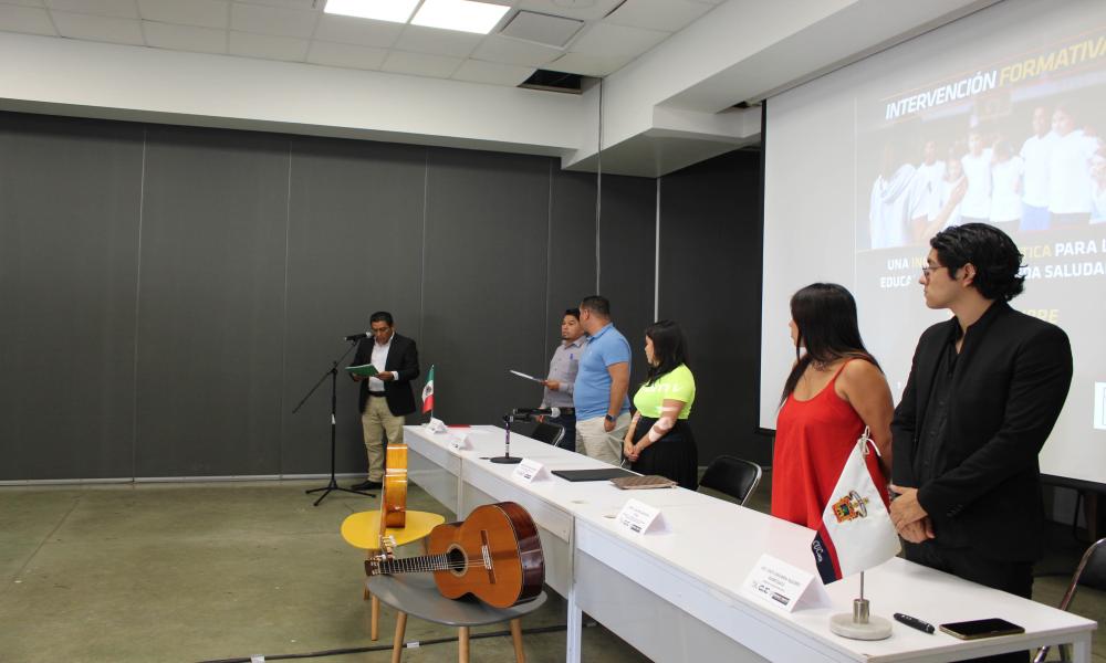 Perfeccionan estrategias para docentes en educación física desde CUCosta