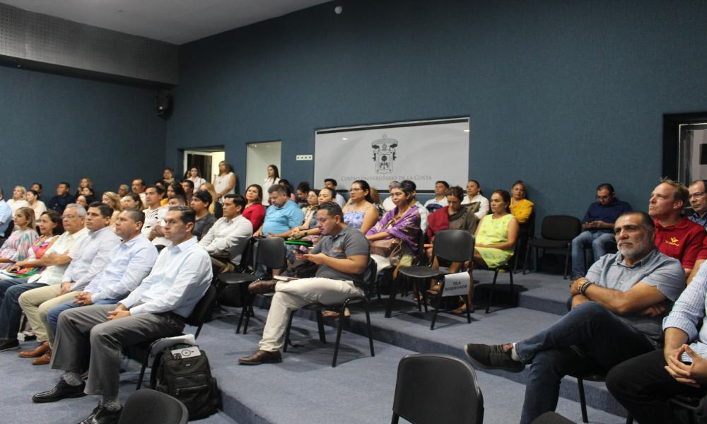 Reconoce Rector del CUCosta valor y arrojo en la autoría del libro “La bestia que devora a los niños”