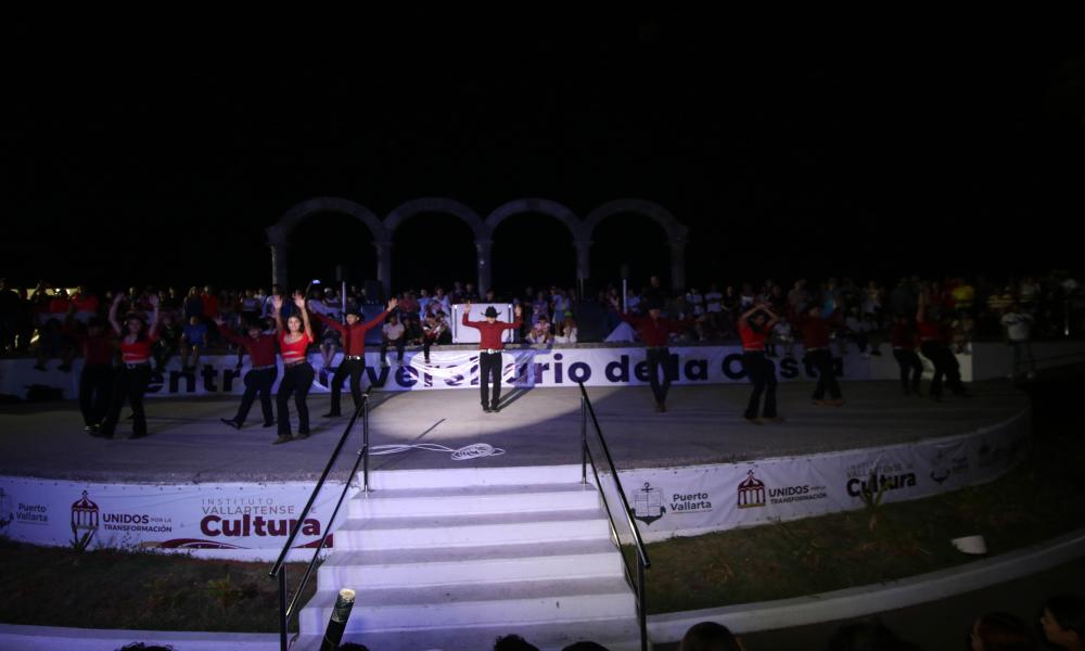 Espectacular cierre del 12° Festival de Danza CUCosta