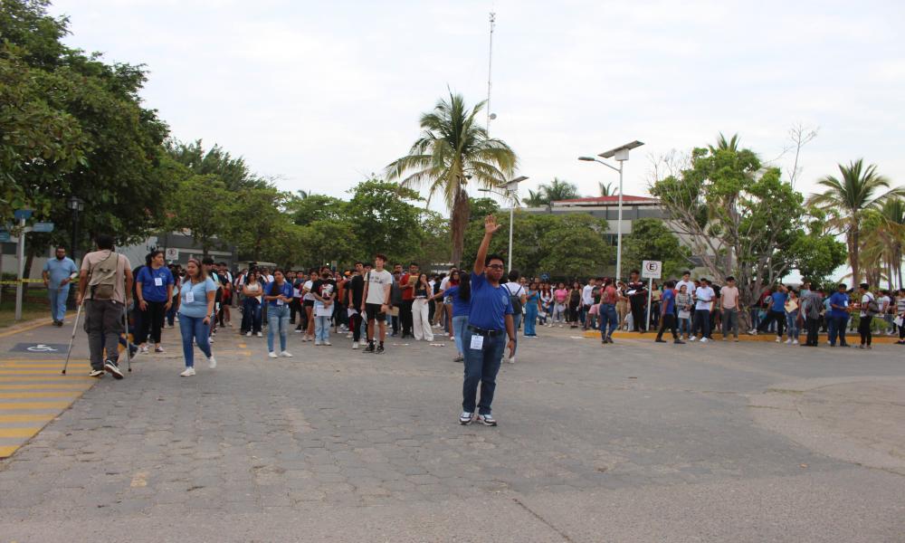 2,268 aspirantes presentaron examen de admisión en CUCosta, logrando asistencia del 94.42%