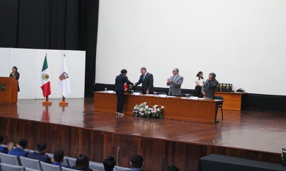 Egresa la XXXVIII Generación de la Licenciatura en Ingeniería Civil “Dr. Mario Alberto Fuentes Arreazola”