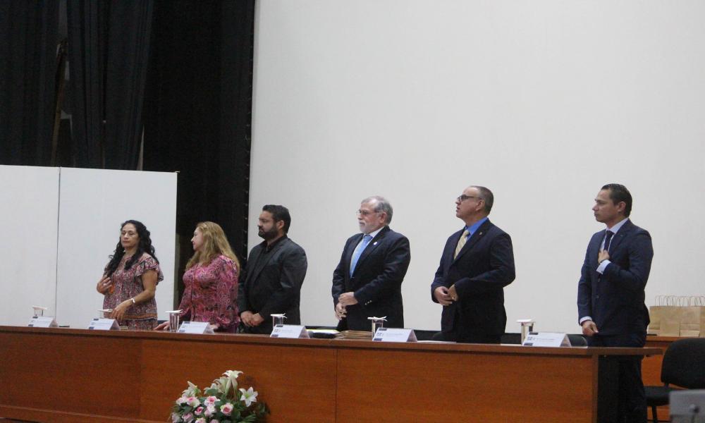 Concluye sus estudios 29 egresados de XIV Generación de la Lic. Cultura Física y Deportes